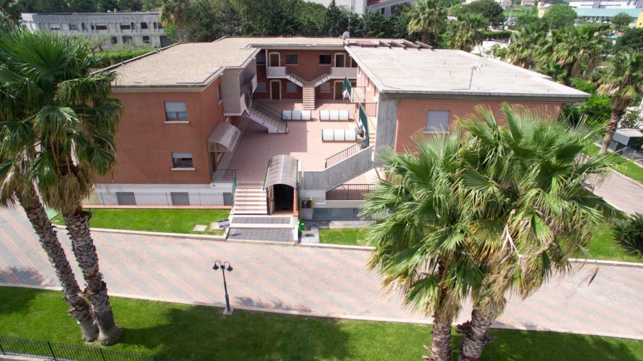 Residence Villaggio Del Sole Termoli Exterior photo